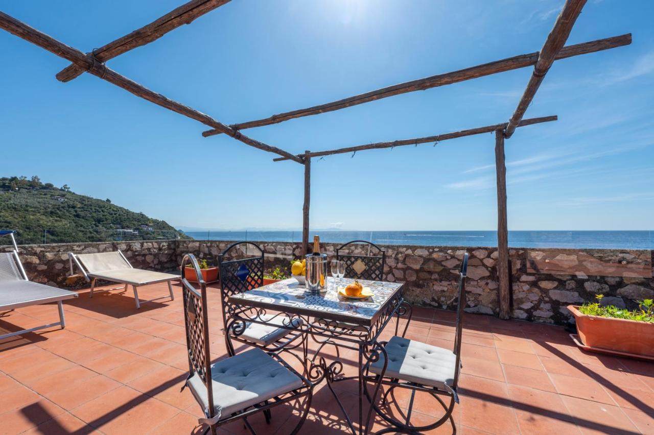 Villaggio Residence Nettuno Масса-Лубренсе Экстерьер фото