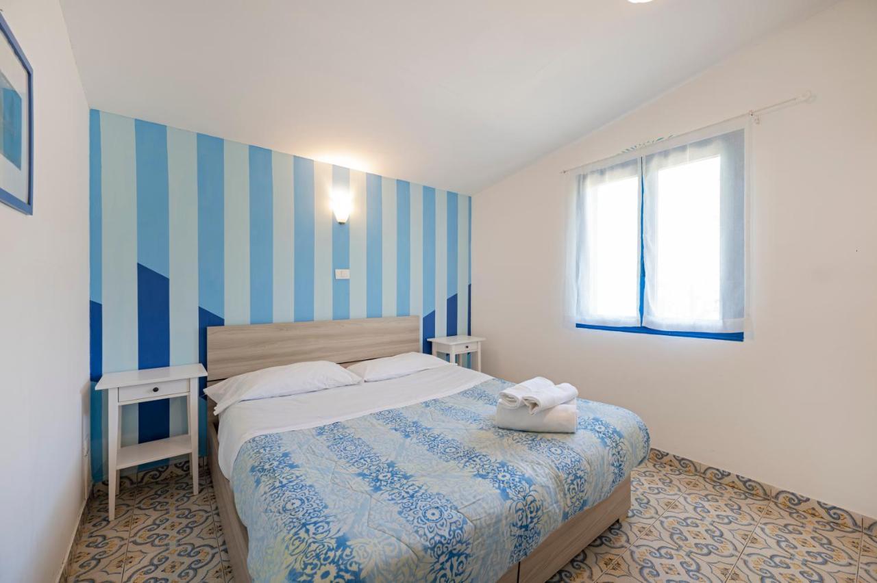 Villaggio Residence Nettuno Масса-Лубренсе Экстерьер фото