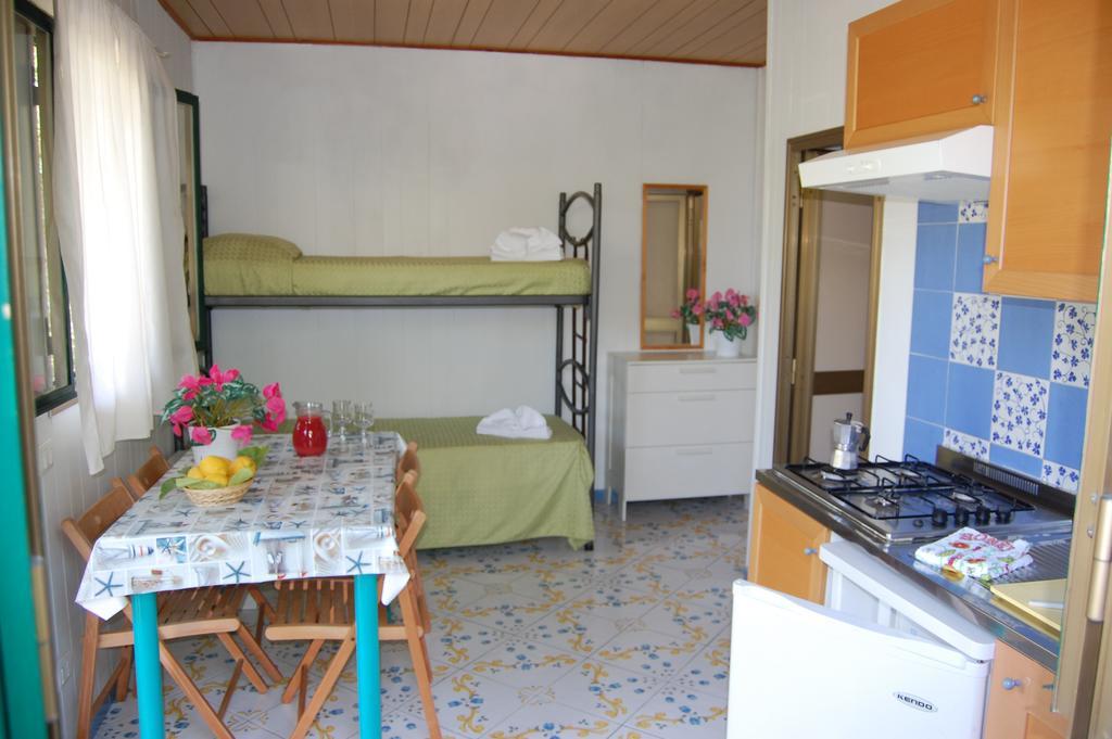 Villaggio Residence Nettuno Масса-Лубренсе Экстерьер фото